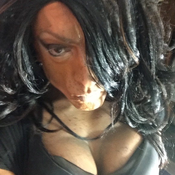 Meet your Posher, Kim - Picture 6 of 8